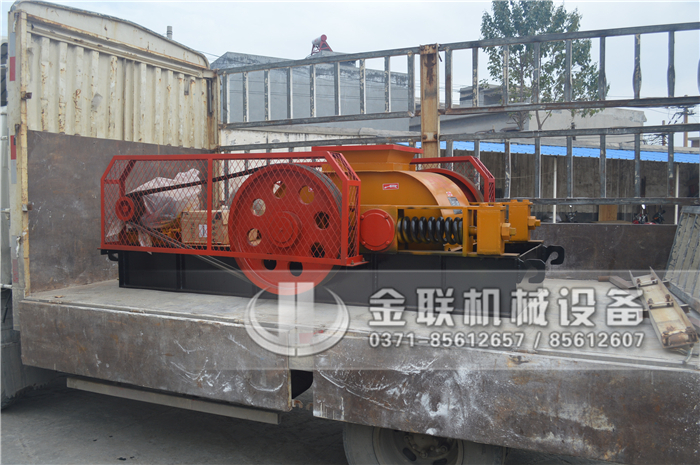 大型雙齒輥破碎機的價格是多少，有哪些合適的型號選擇？