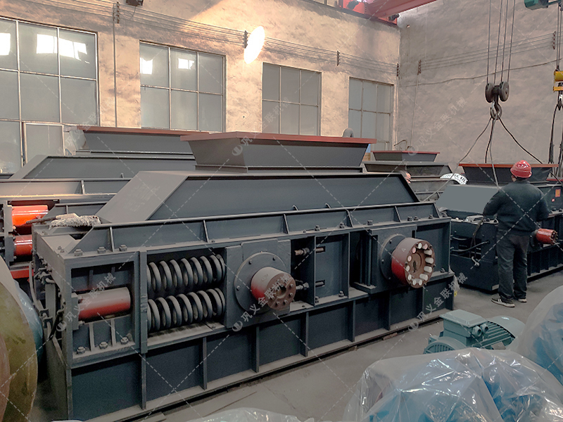 2PG1208大型對輥破碎機發貨 破碎瓜子石