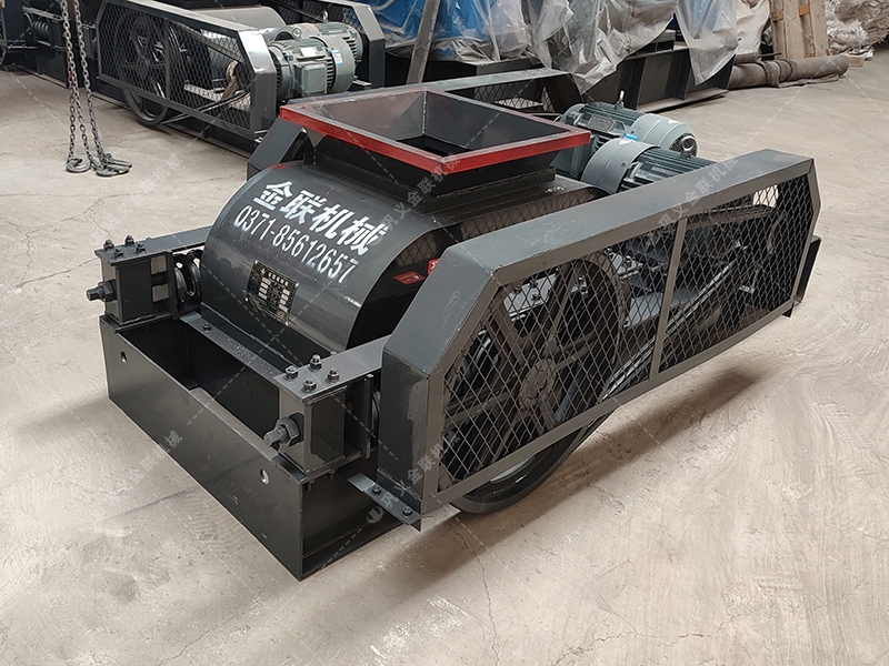 2PGC0404小型雙齒輥破碎機(jī)發(fā)貨圖片_發(fā)往山西陽泉_破碎煤炭 2PGC0404小型雙齒輥破碎機(jī)發(fā)貨圖片_發(fā)往山西陽泉_破碎煤炭