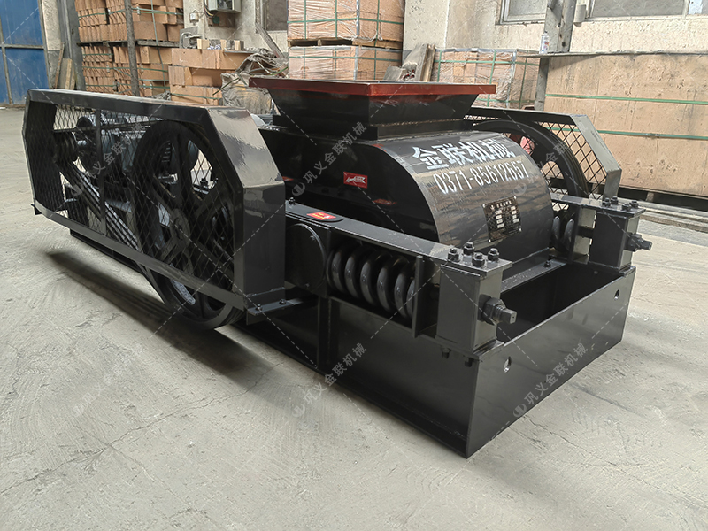 2PGC0404小型雙齒輥破碎機(jī)發(fā)貨圖片_發(fā)往山西陽泉_破碎煤炭 2PGC0404小型雙齒輥破碎機(jī)發(fā)貨圖片_發(fā)往山西陽泉_破碎煤炭