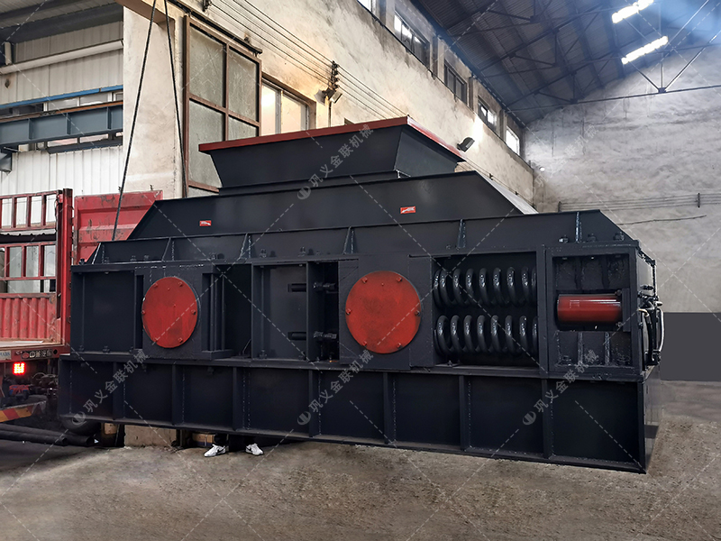 2PG1508大型對輥破碎機發貨圖片_發往廣東清遠_破碎石英砂 2PG1508大型對輥破碎機發貨圖片_發往廣東清遠_破碎石英砂