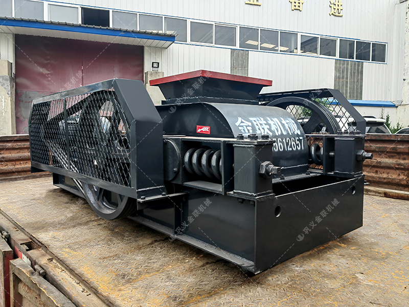 2pg400X250小型對輥破碎機發貨圖片_發往江蘇連云港_破水渣 2pg400X250小型對輥破碎機發貨圖片_發往江蘇連云港_破水渣