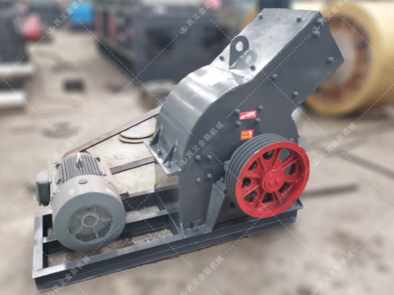 pc400x300小型錘式破碎機發(fā)貨圖片_發(fā)往山西_粉碎煤 pc400x300小型錘式破碎機發(fā)貨圖片_發(fā)往山西_粉碎煤