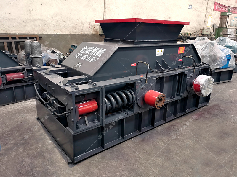 錘式破碎機和對輥破碎機區(qū)別在哪?如何進行選擇? 錘式破碎機和對輥破碎機區(qū)別在哪?如何進行選擇?