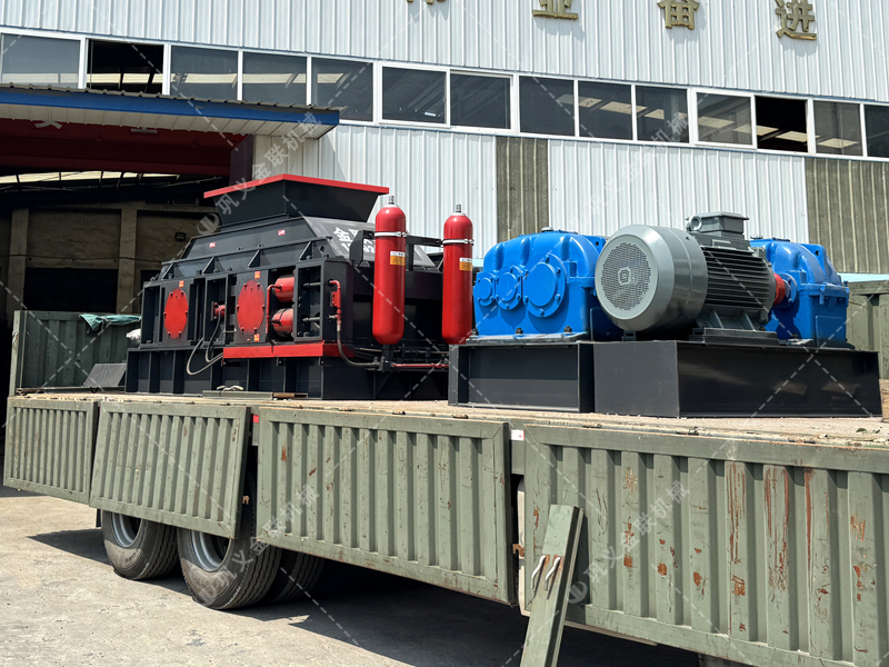 液壓對輥制砂機在公路建設中相比其他設備有何獨特優(yōu)勢? 液壓對輥制砂機在公路建設中相比其他設備有何獨特優(yōu)勢?